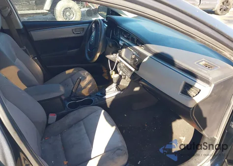 2014 Toyota Corolla Le Plus z USA, uszkodzony, nr VIN 5YFBURHE2EP176532